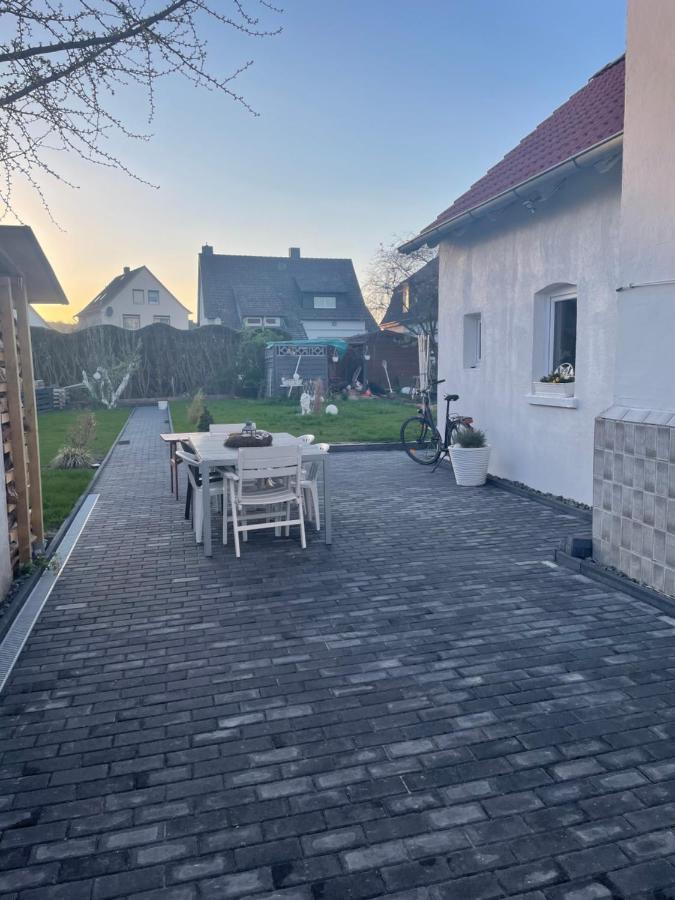 Kleine Gemuetliche Einliegerwohnung Mit Garten Und Pool Nordstemmen Bagian luar foto