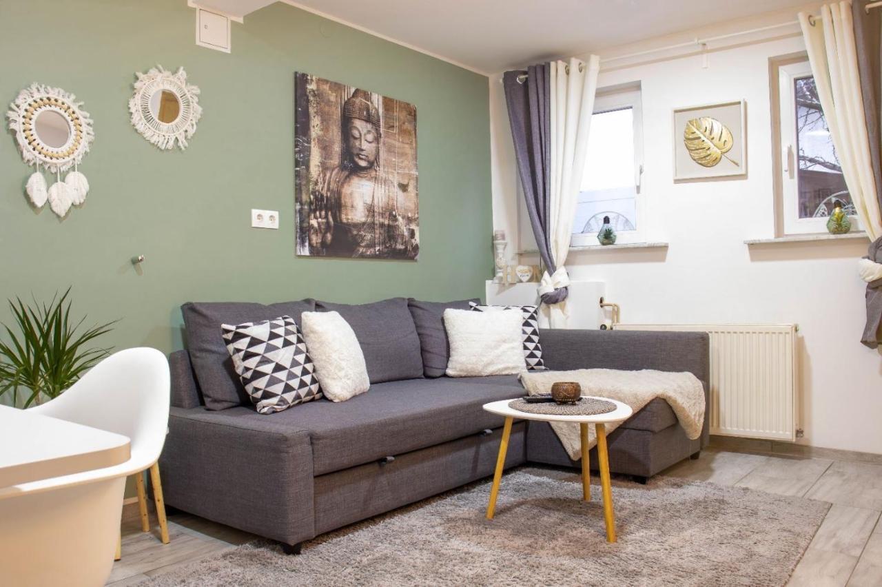 Kleine Gemuetliche Einliegerwohnung Mit Garten Und Pool Nordstemmen Bagian luar foto